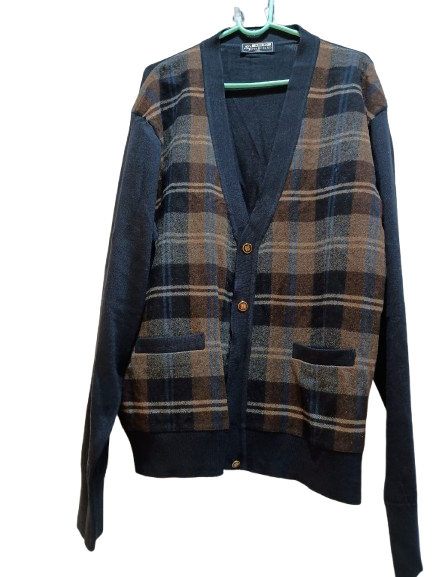 Winter Black Cardigan for Women – Soft, Warm & Stylish Layering